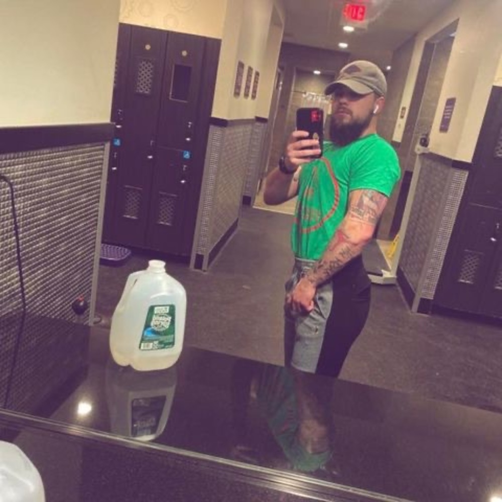 Meet your Posher, Grenier